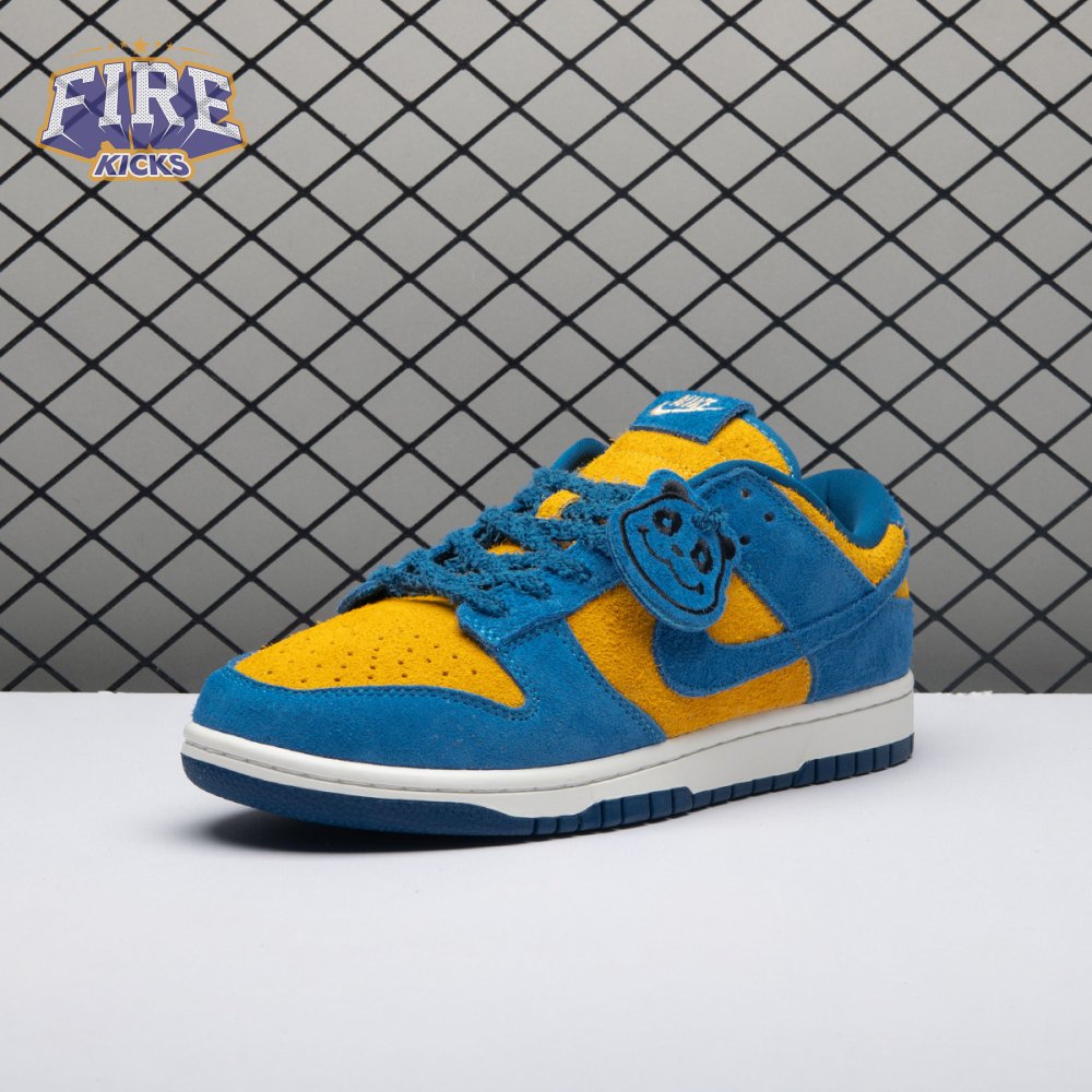 Nike Dunk Low SE Panda-Monium Court Blue Yellow Ochre Suede IH7648-700 Unisex